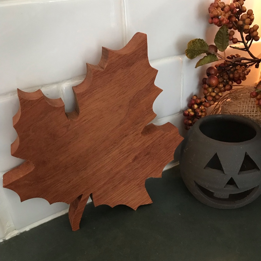 Wooden leaf cutouts, kitchen trivets